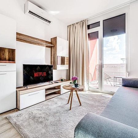 Ari Green Apartment Near Atrium Mall Arad Eksteriør billede